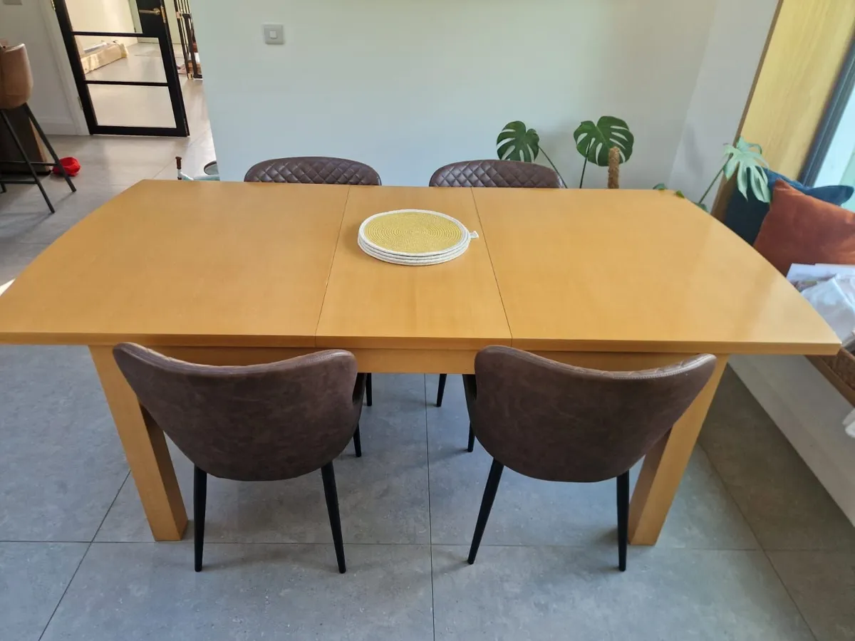 Dinning table - Image 2
