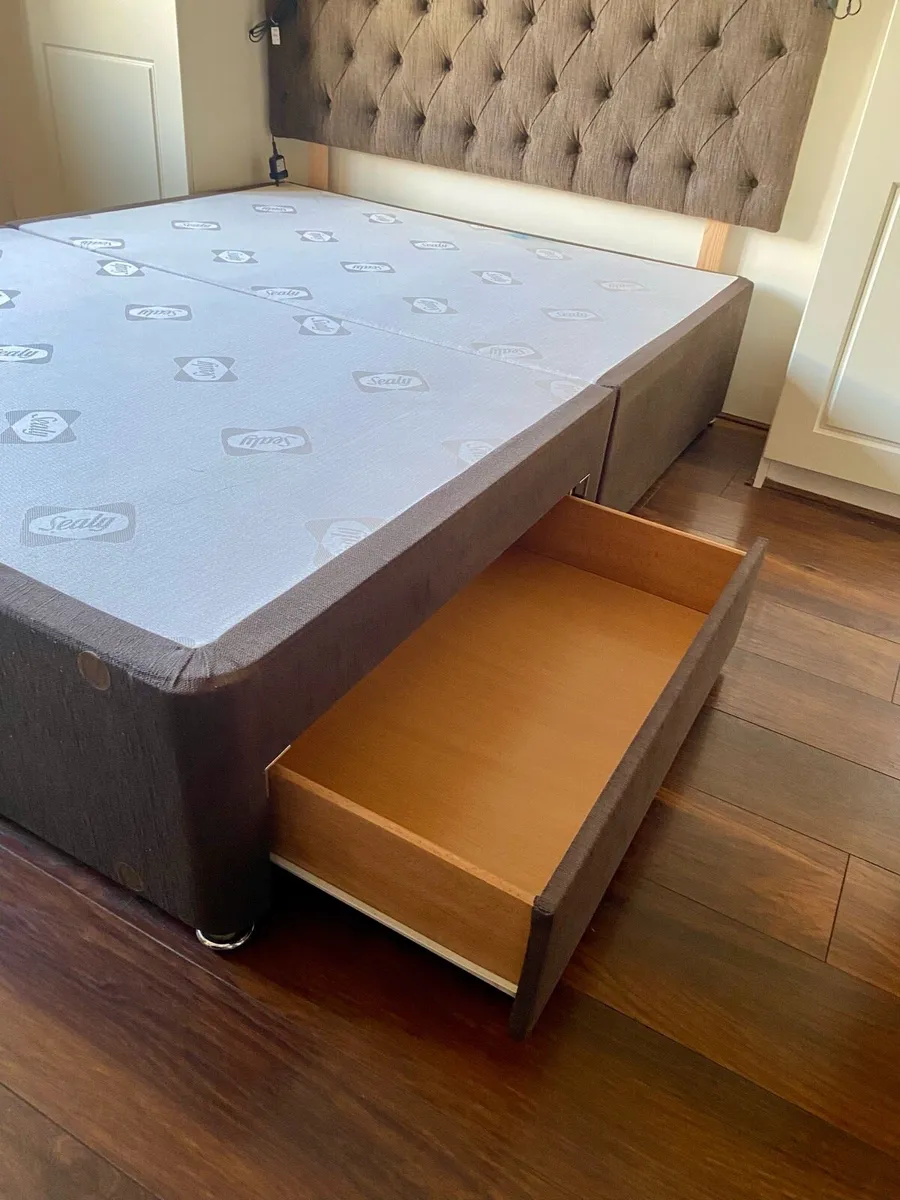 Bed base with storage drawers and headboard - Image 4