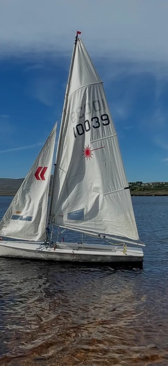 Laser 2 sailing dingy - Image 3