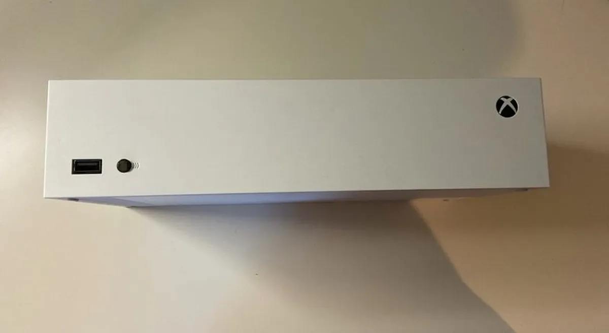 Xbox Series S with two controllers - Image 2