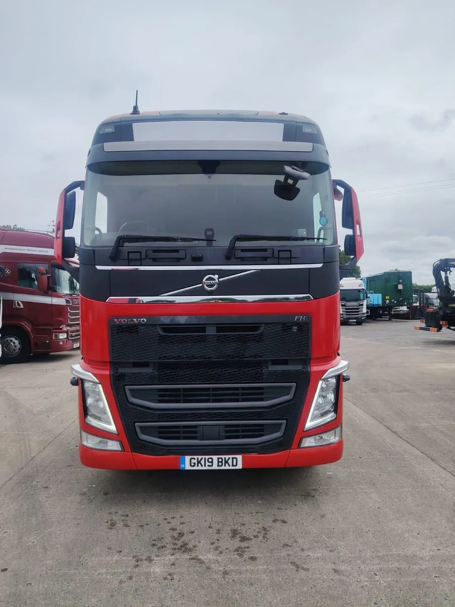 2019 Volvo FH 500 XL Globtrotter cab  Hydraulics - Image 4