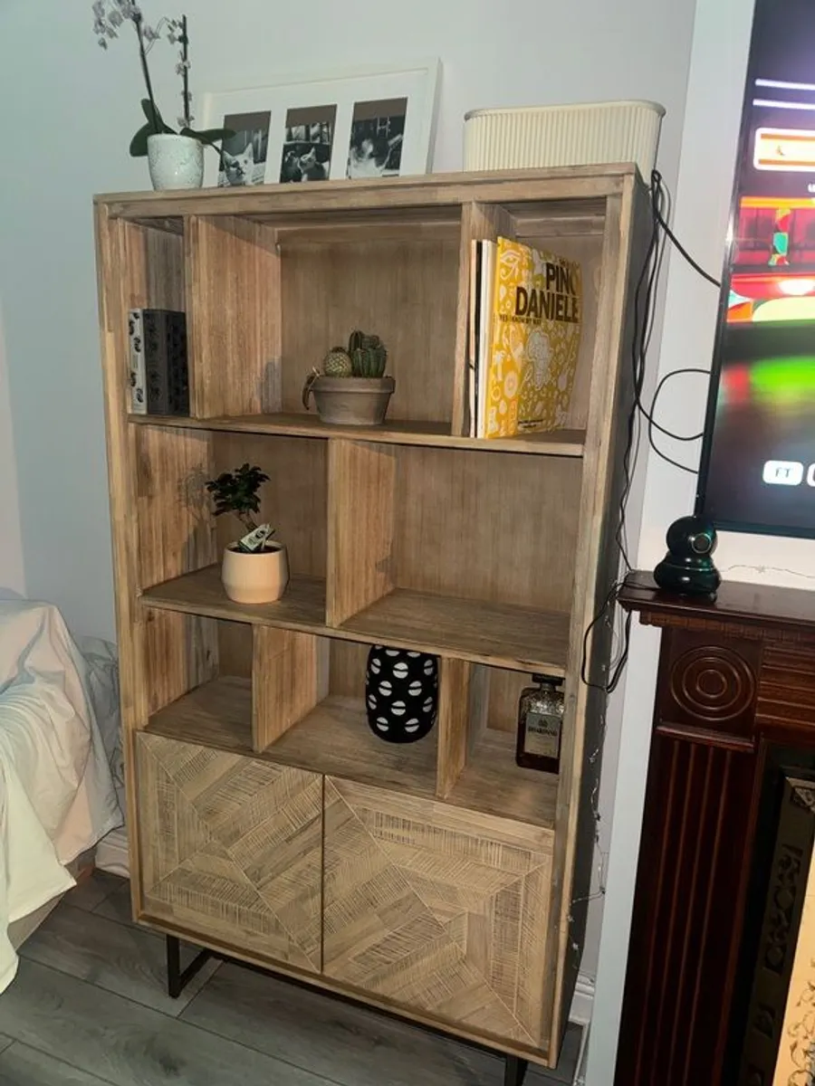 Bookcase / Display Cabinet