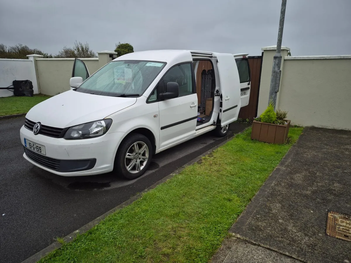 Caddy  151 - Image 2