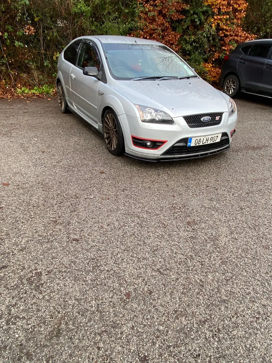 Focus van - Image 1