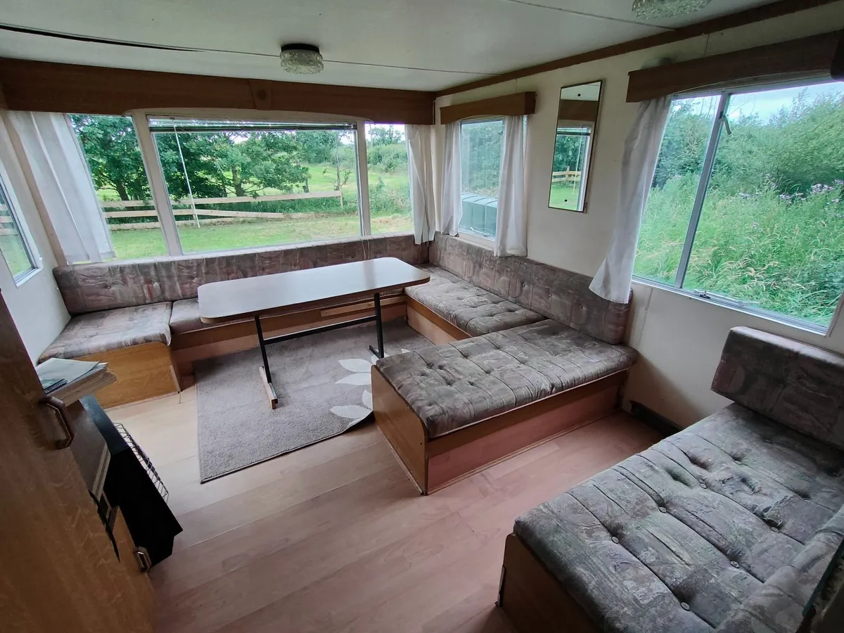 Mobile home - Image 1