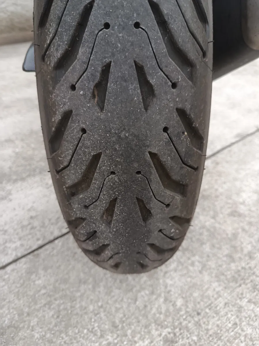 Motorbike - Image 3