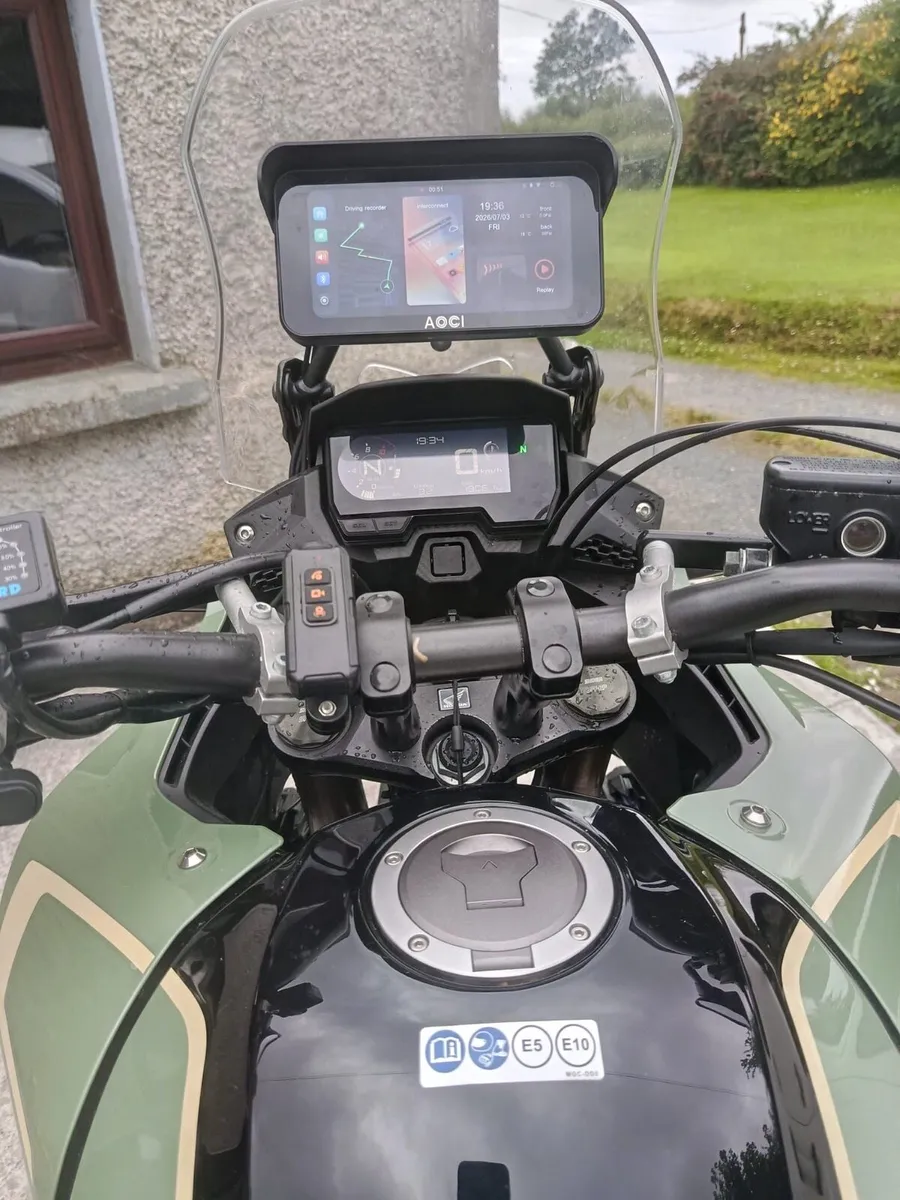 Motorbike - Image 4