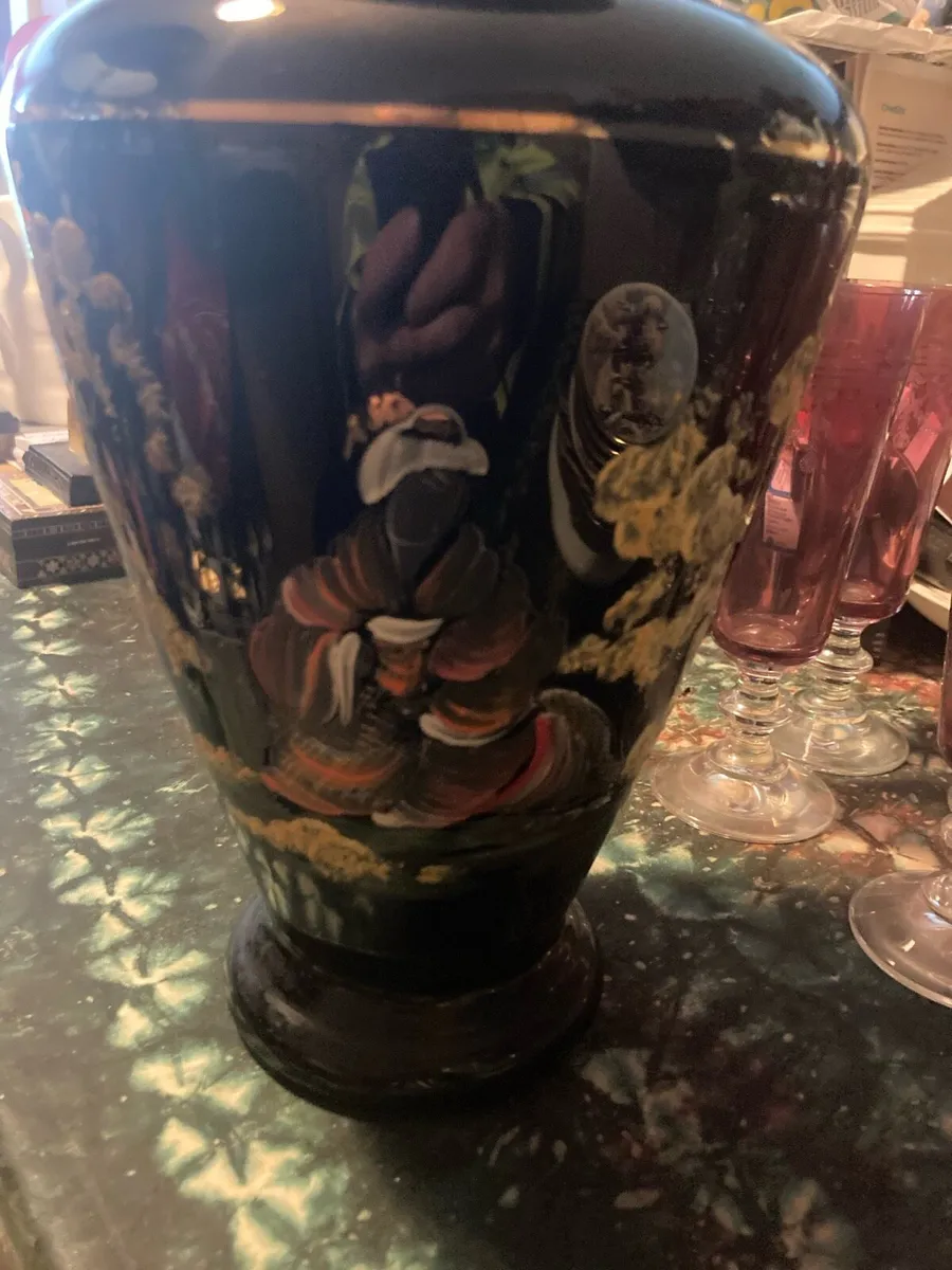 Vintage Japanese glass vase free postage - Image 2