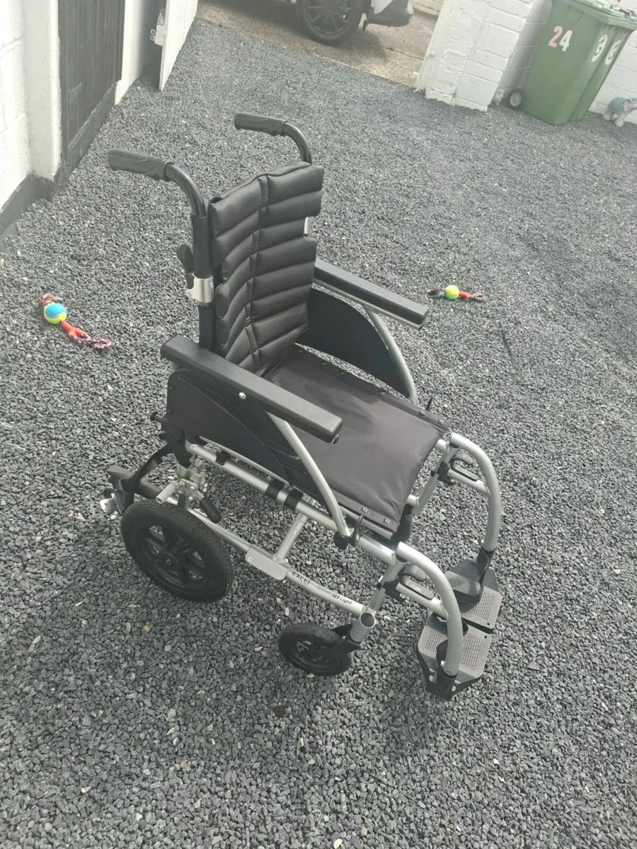 Wheelchair - Image 4