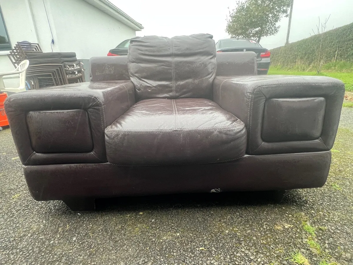Leather sofa & armchair - Image 2