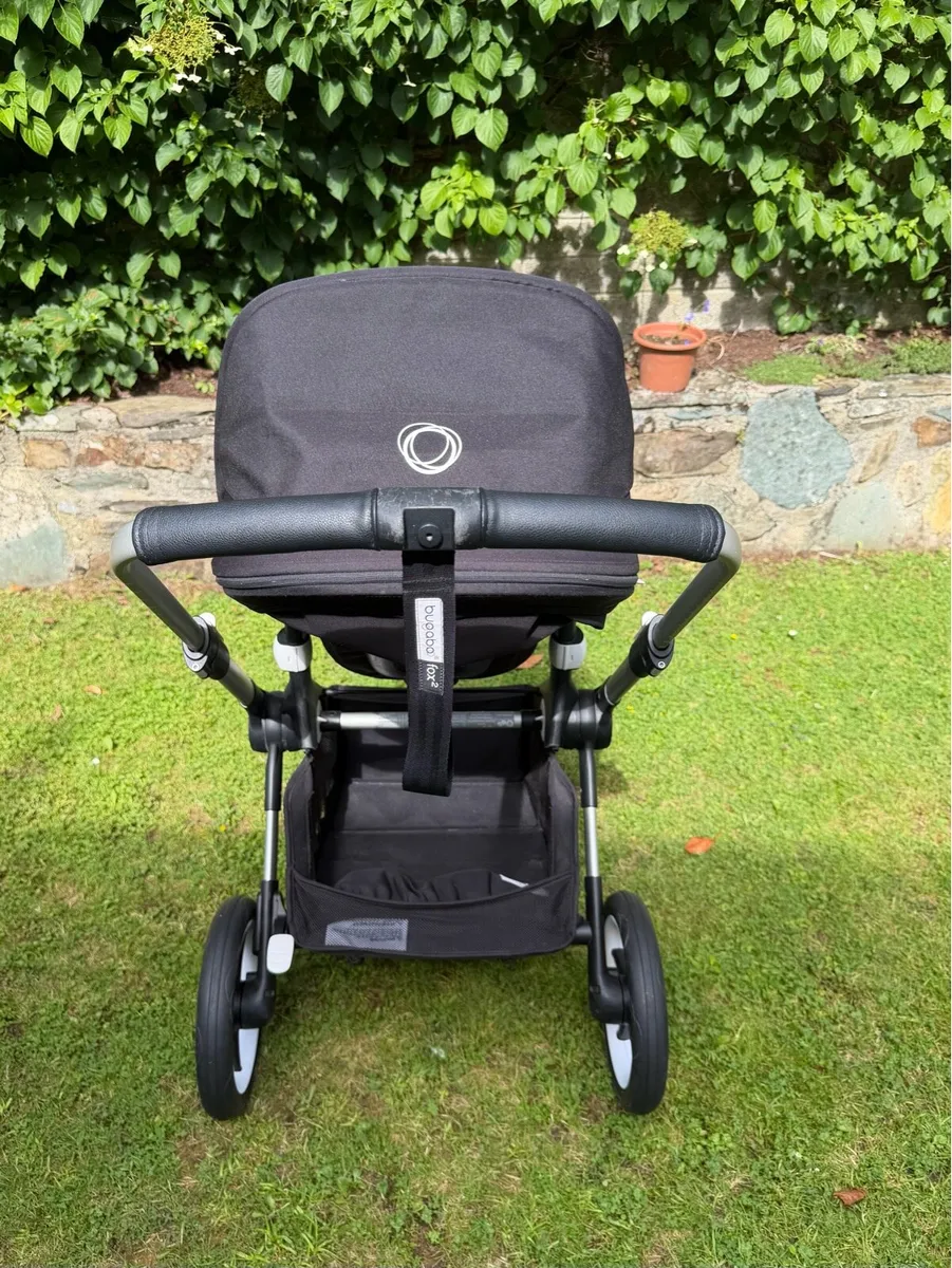 Bugaboo Fox2 Pram - Image 2