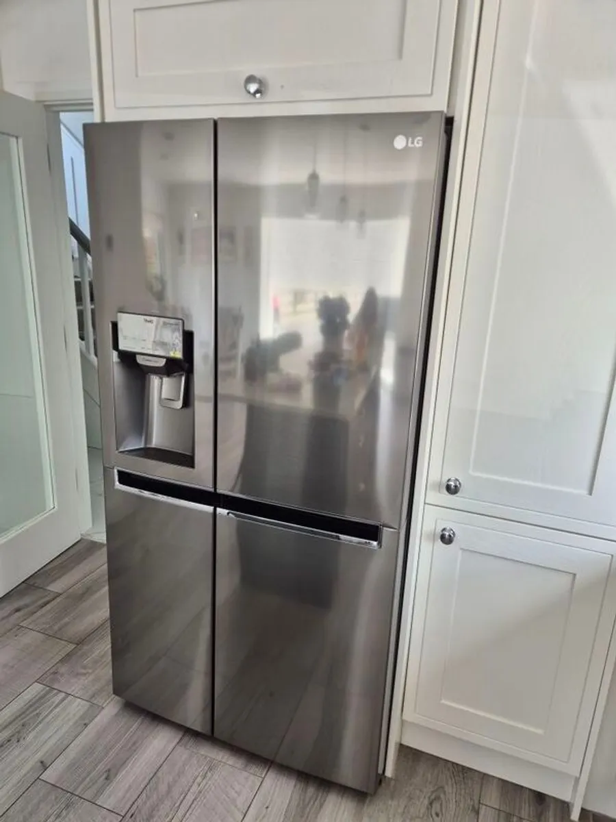 LG Fridge Freezer - Image 1