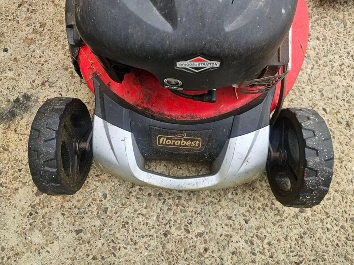 Lawnmower - Image 2