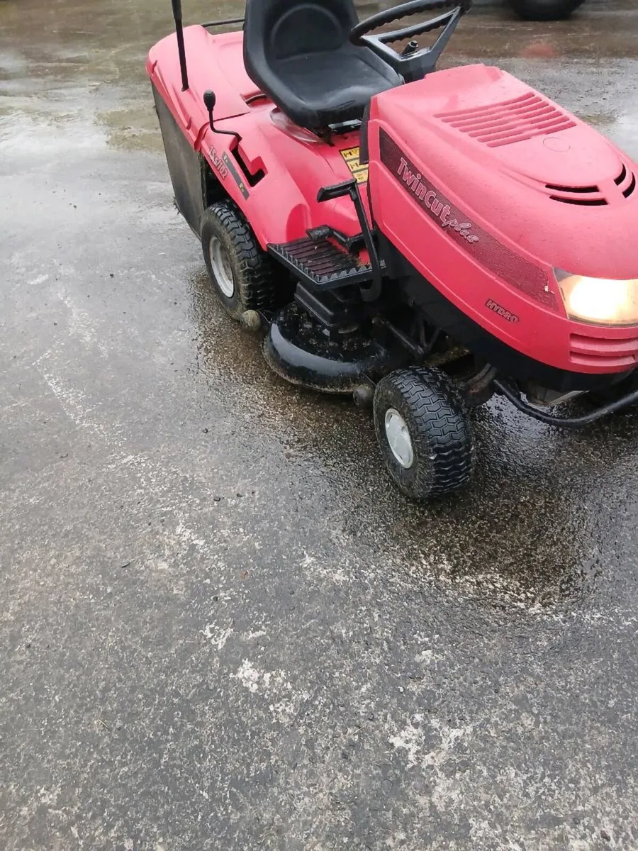 Casilgarden lawnmower  twin cut - Image 2