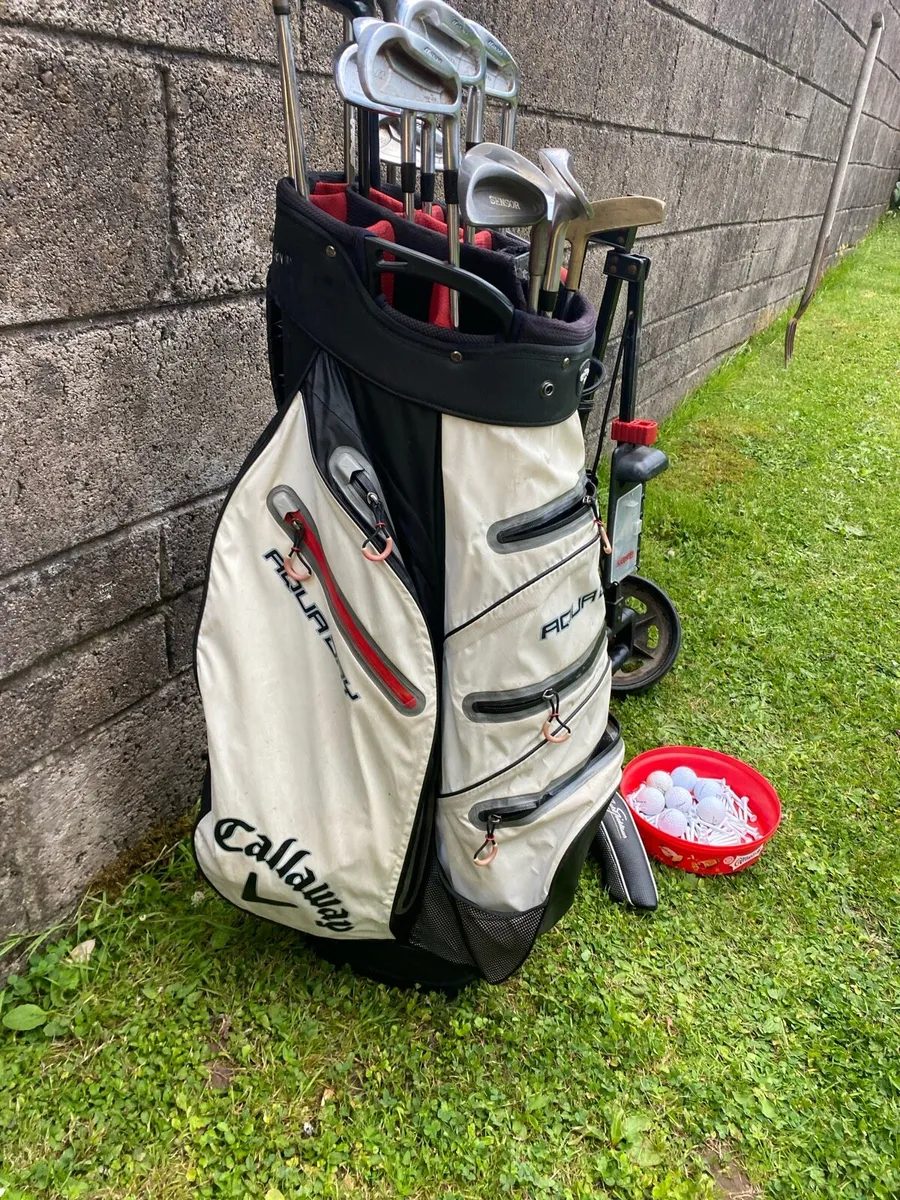 Golf clubs bag trolley - Image 2