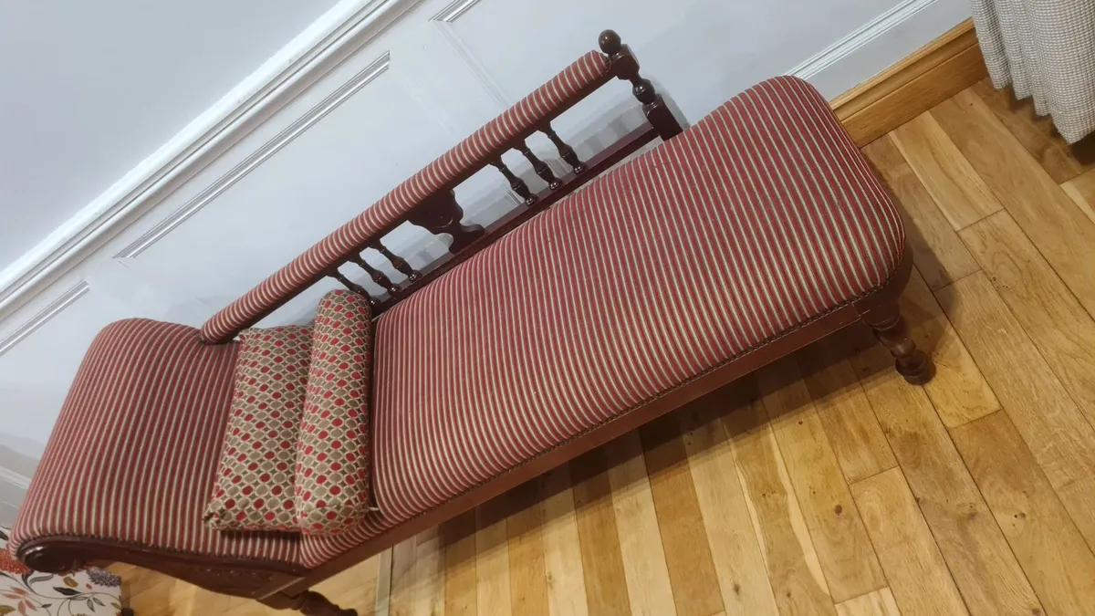 Chaise Longue - Image 2
