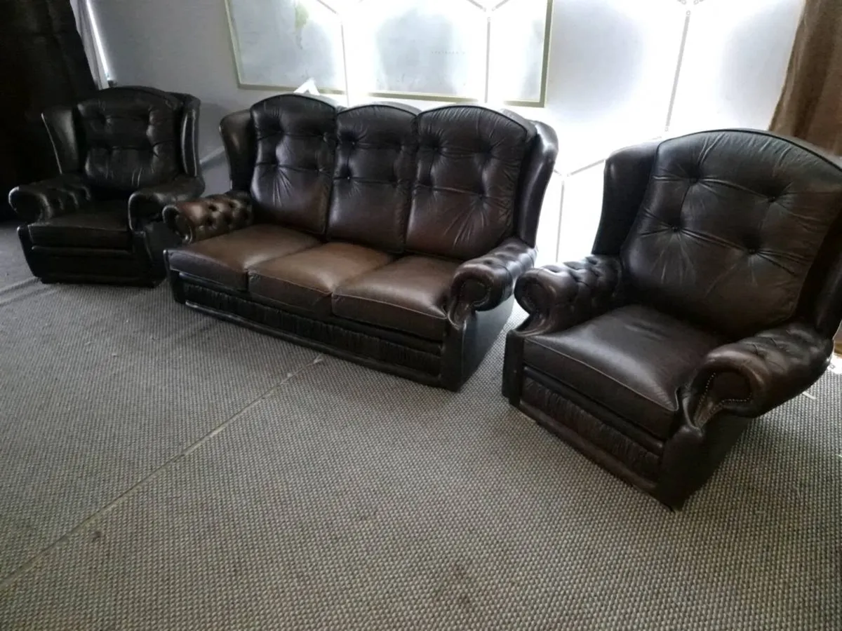 Chesterfield - Image 1