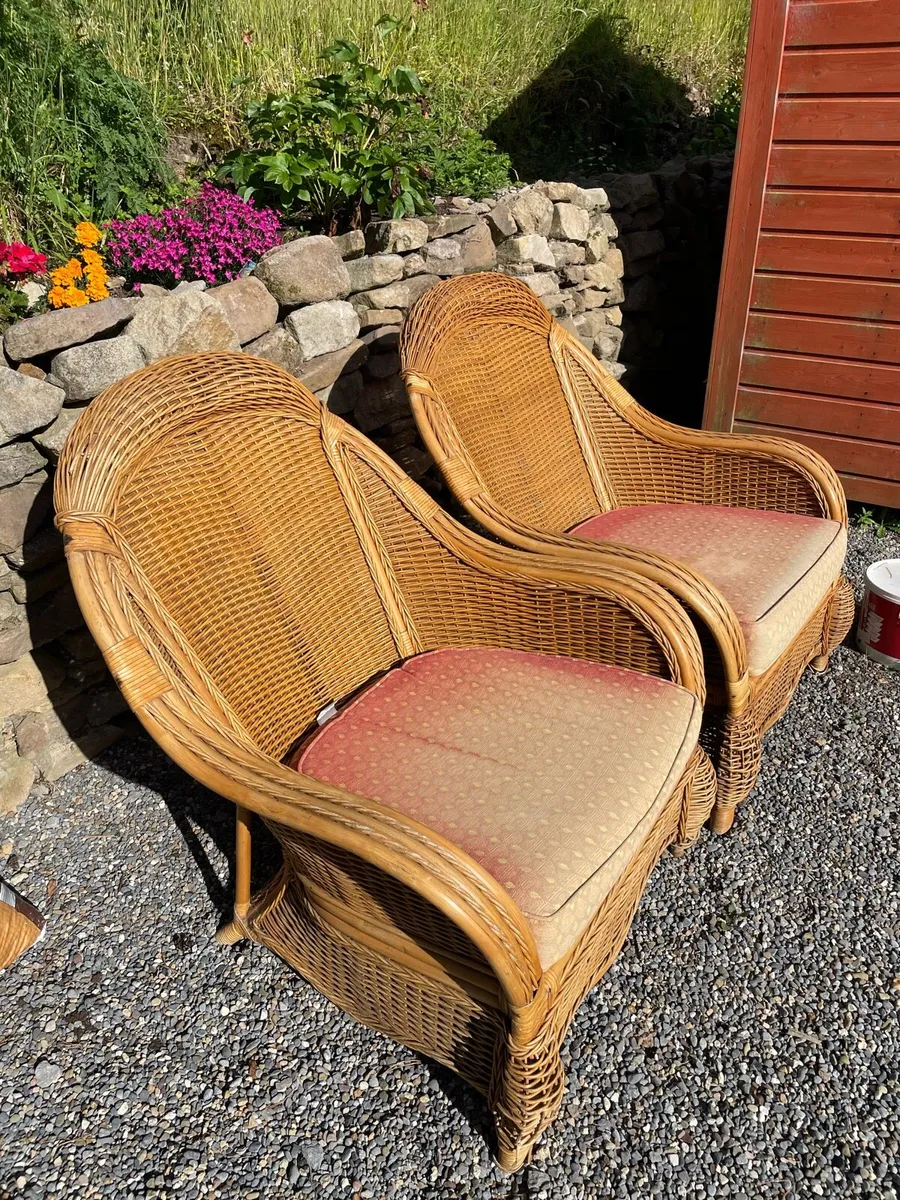 Two Vintage Wicker Chairs - Image 2