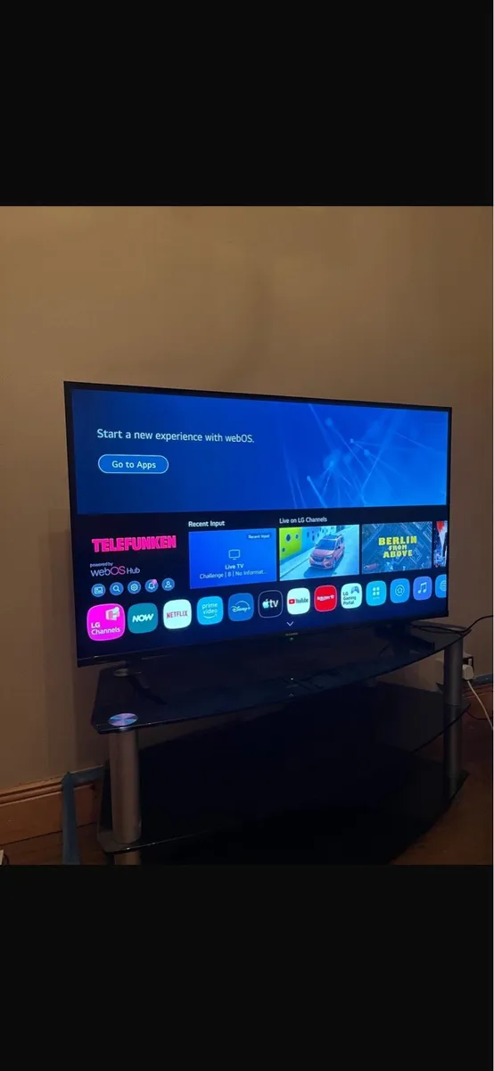 43” smart tv plus tv unit