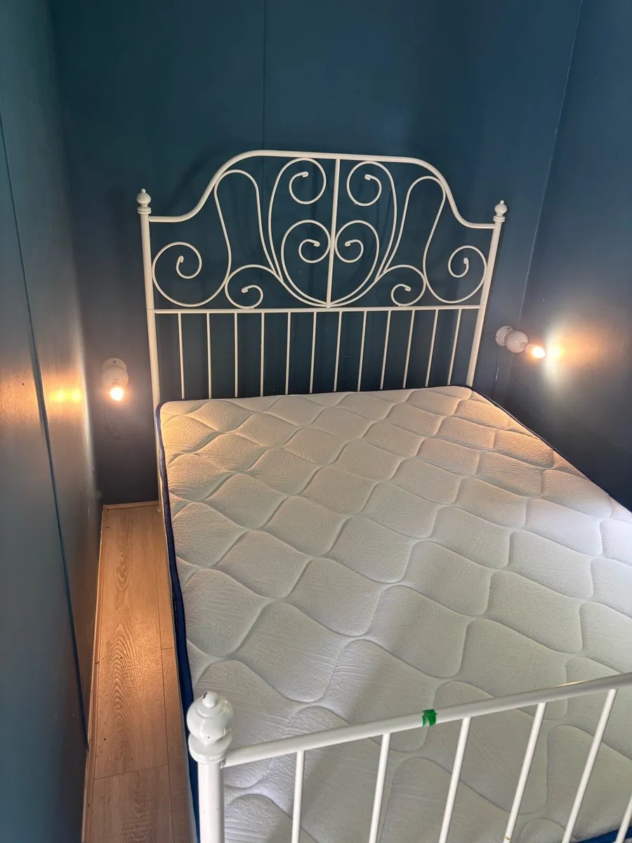 Double Bed - Image 1