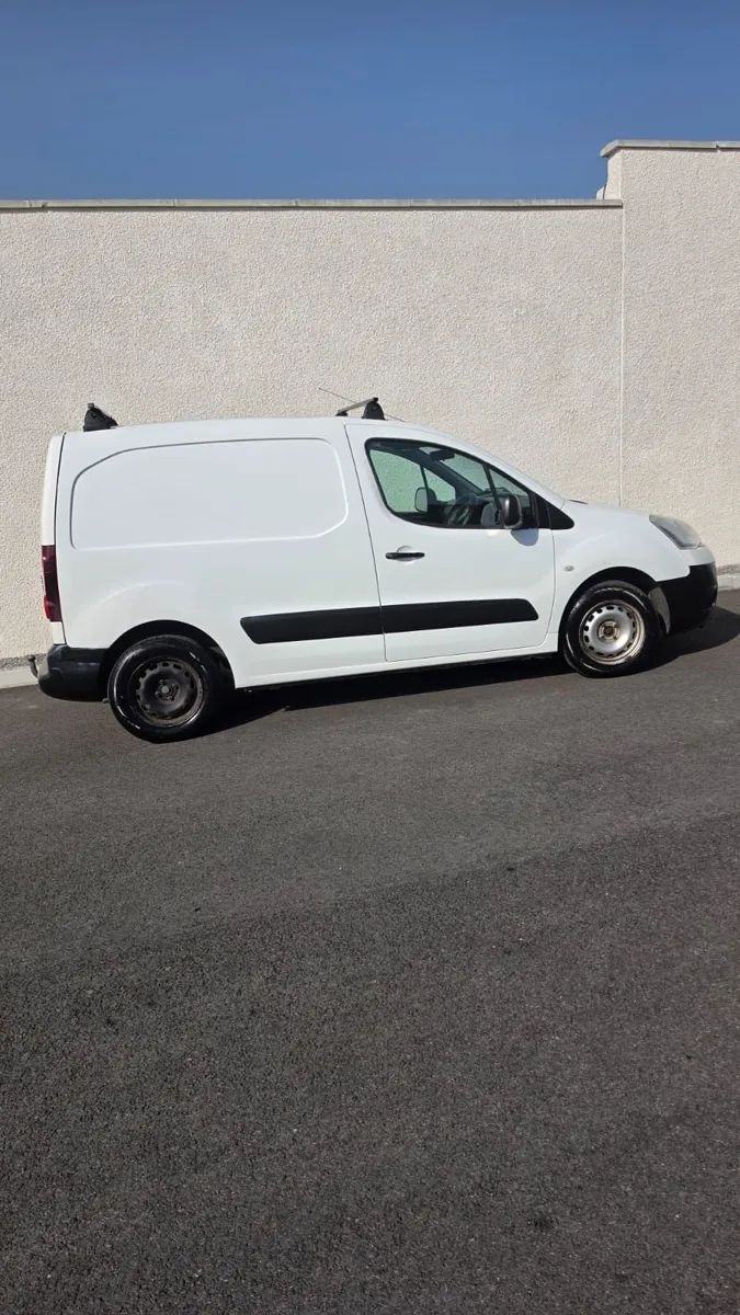 Citroen Berlingo 2012 - Image 2