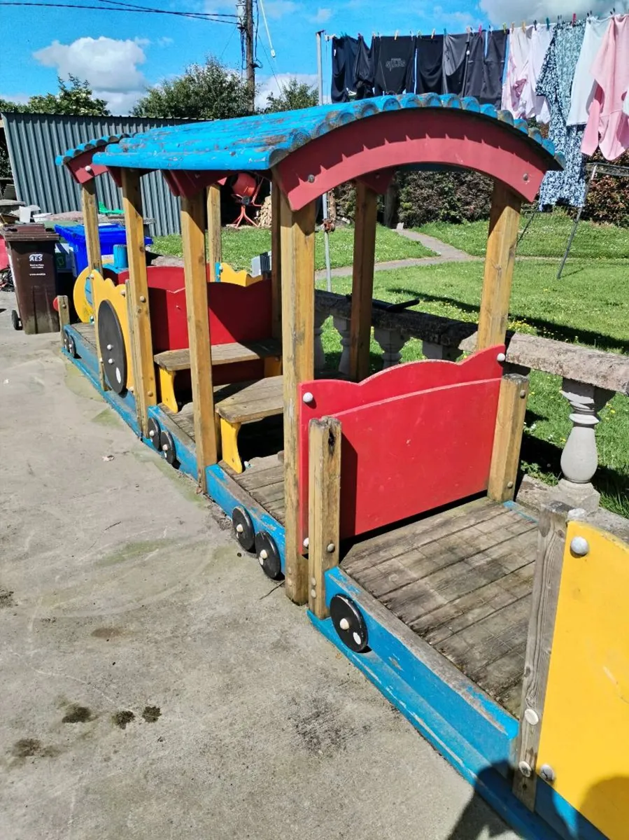 Playground train - Image 2