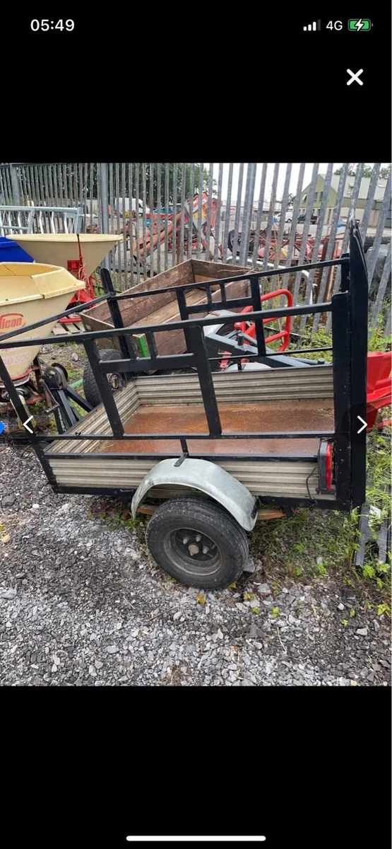 Trailers - Image 2