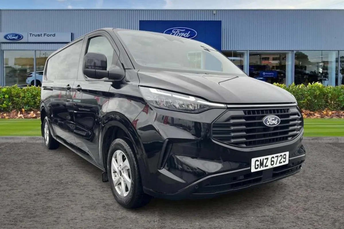 Ford Transit Custom LIMITED - Image 1