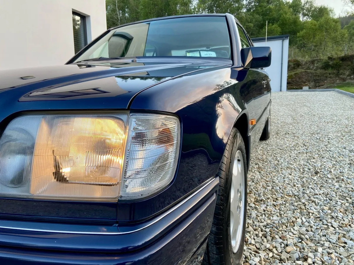 Mercedes E Class W124 - Image 3