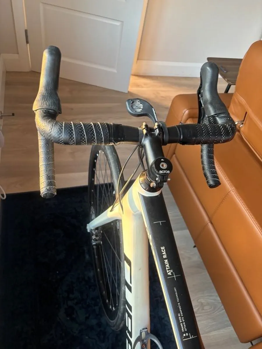 Cube Carbon Road Bike - Image 1