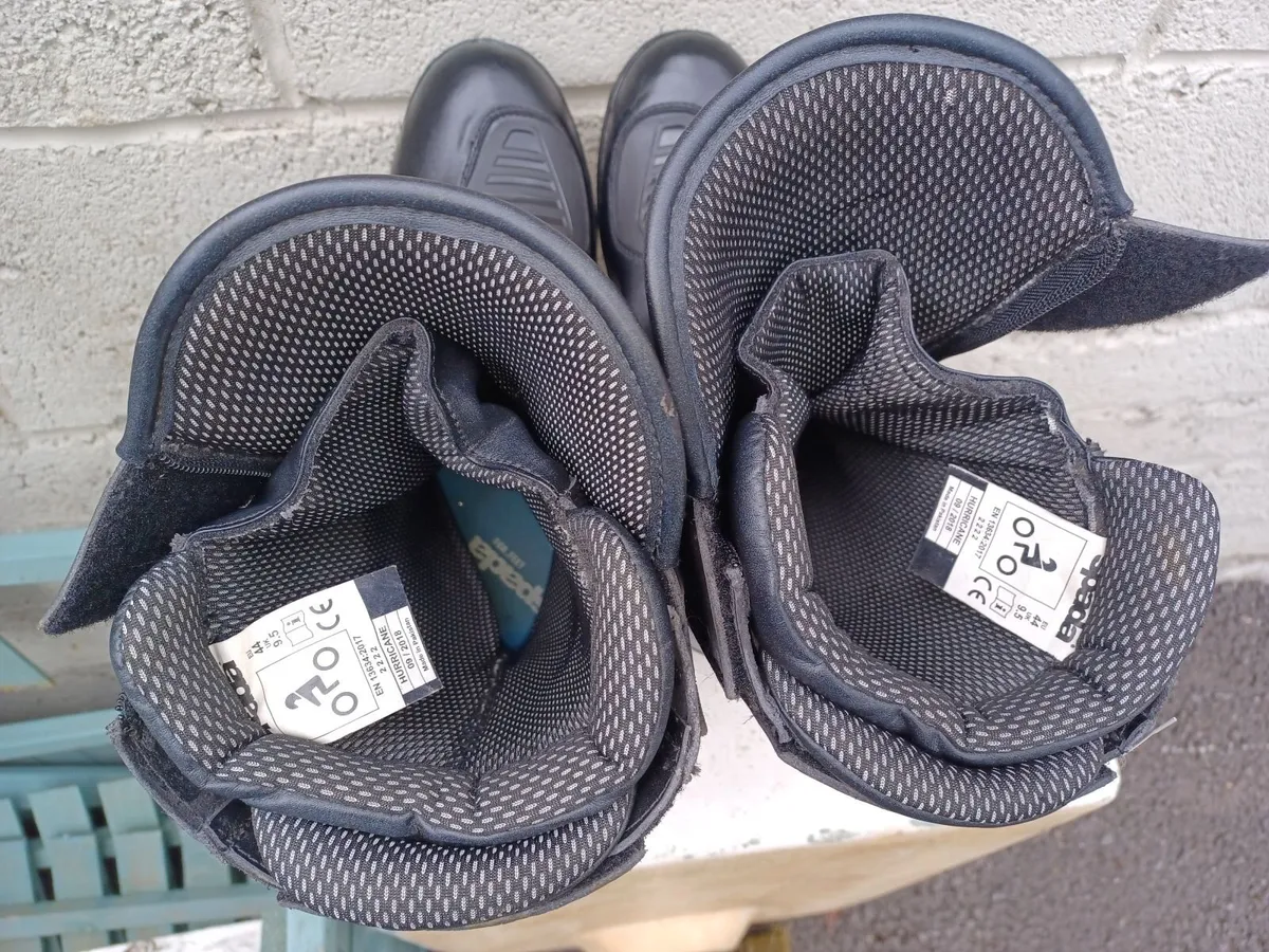 Motorcycle boots - Image 4