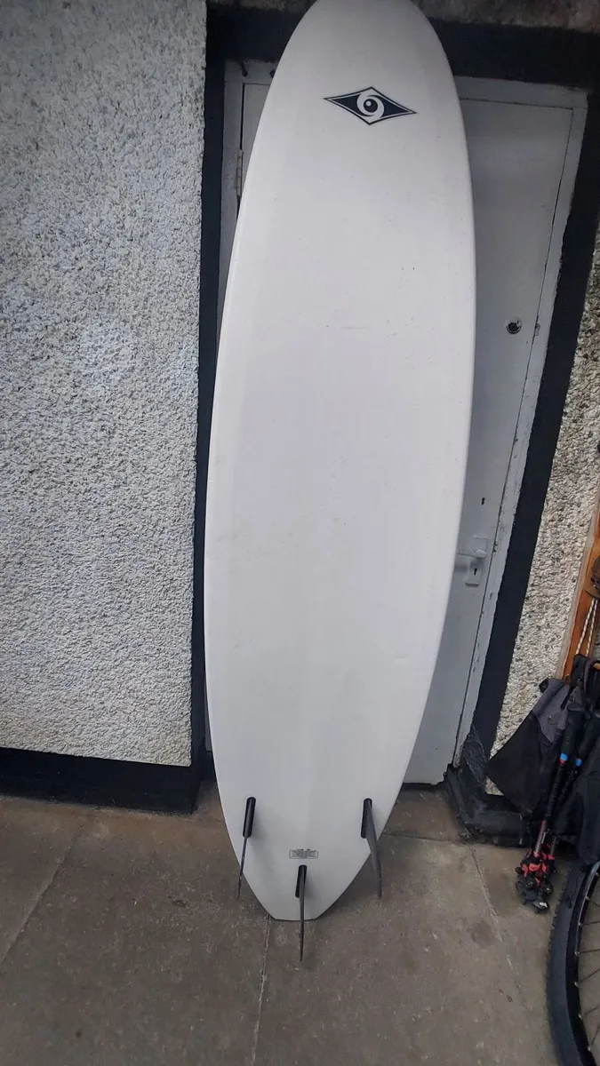 Surfboard - Image 2