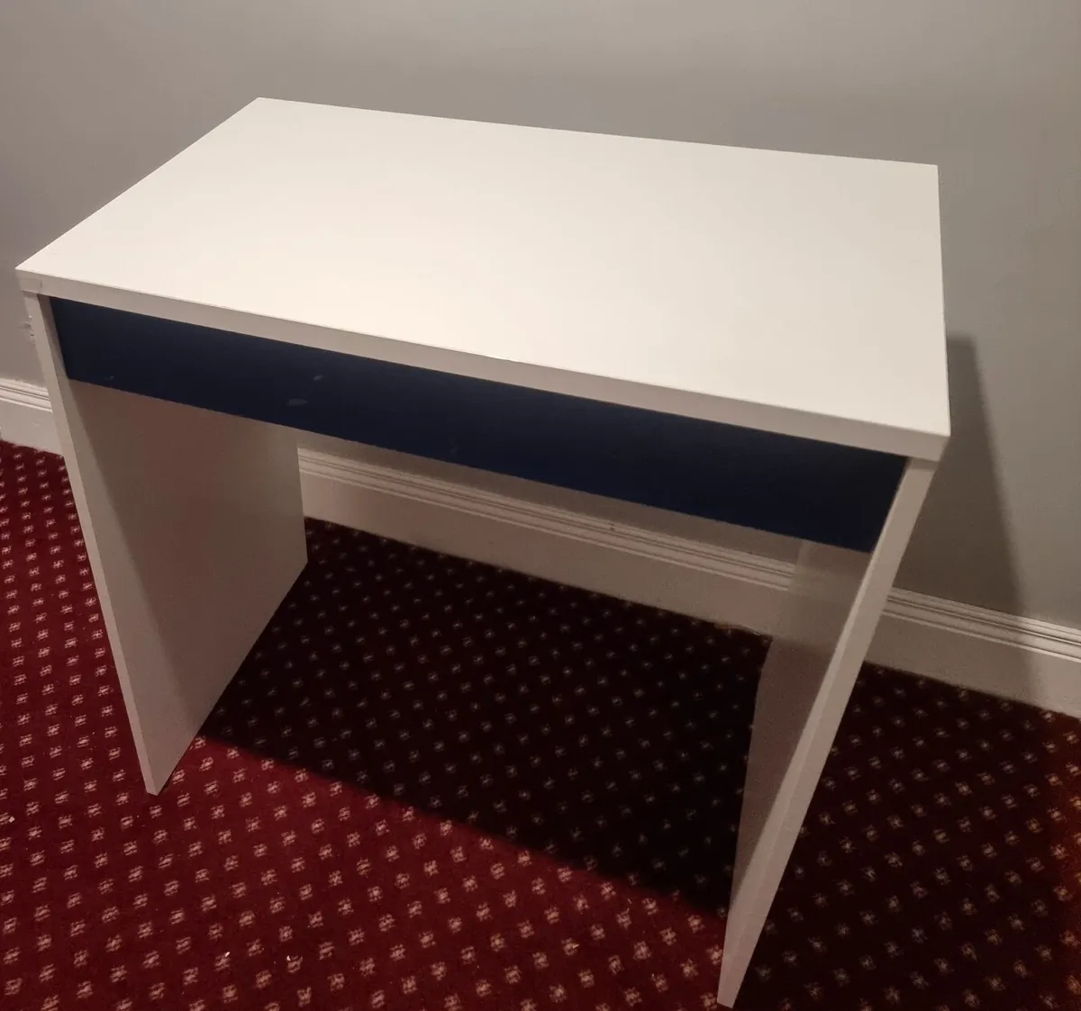 Desk - Image 1