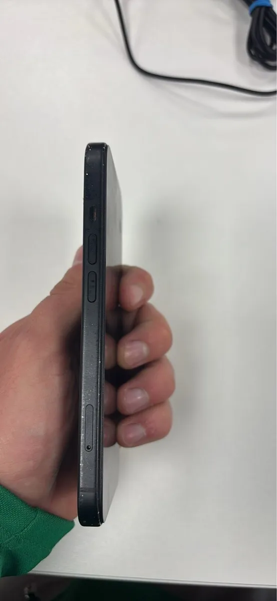 iphone 15 - Image 2