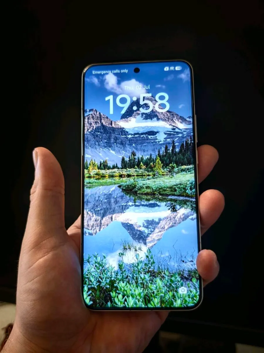 Xiaomi 15 ultra - Image 1