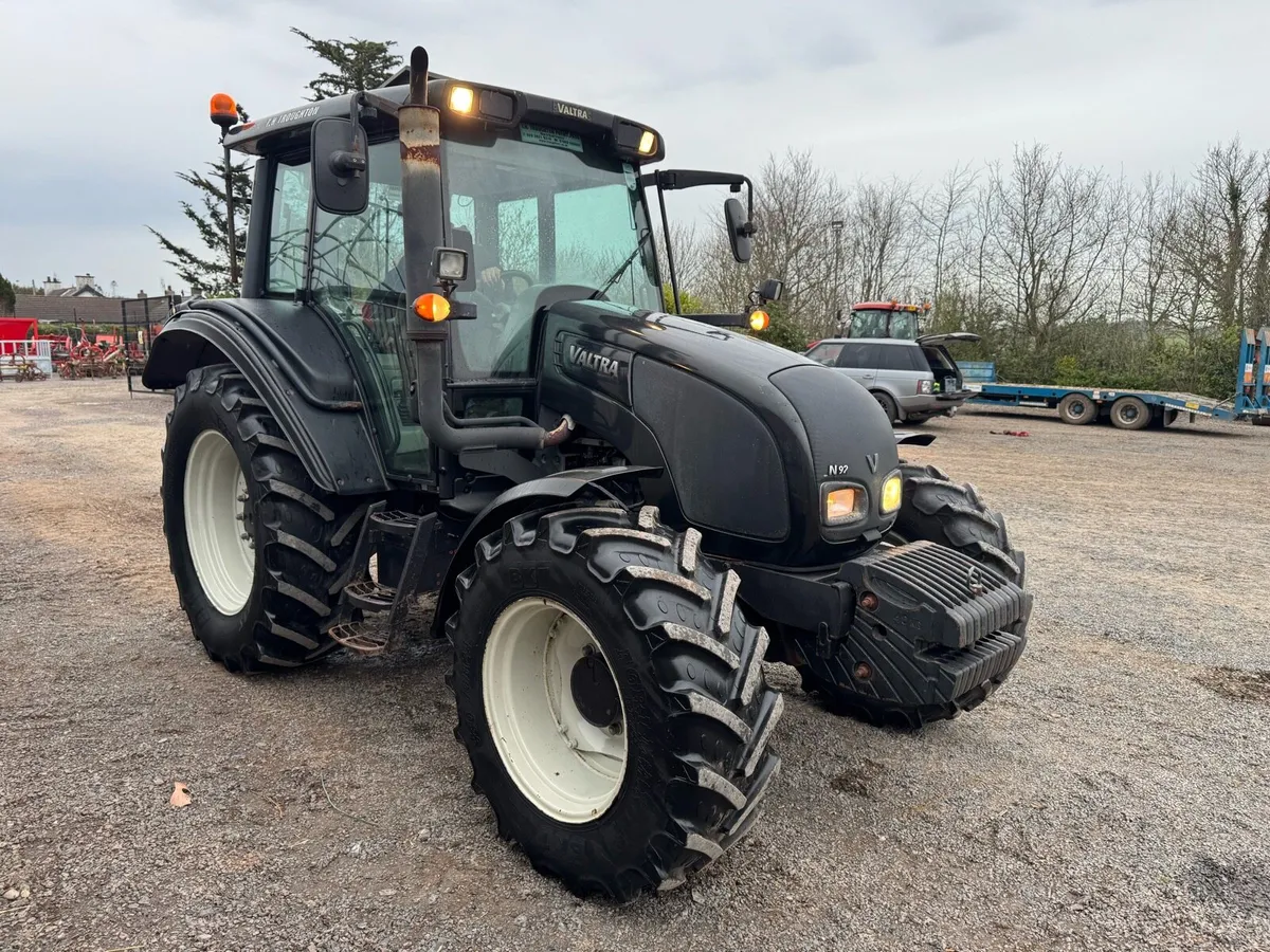 Valtra N92 - Image 1
