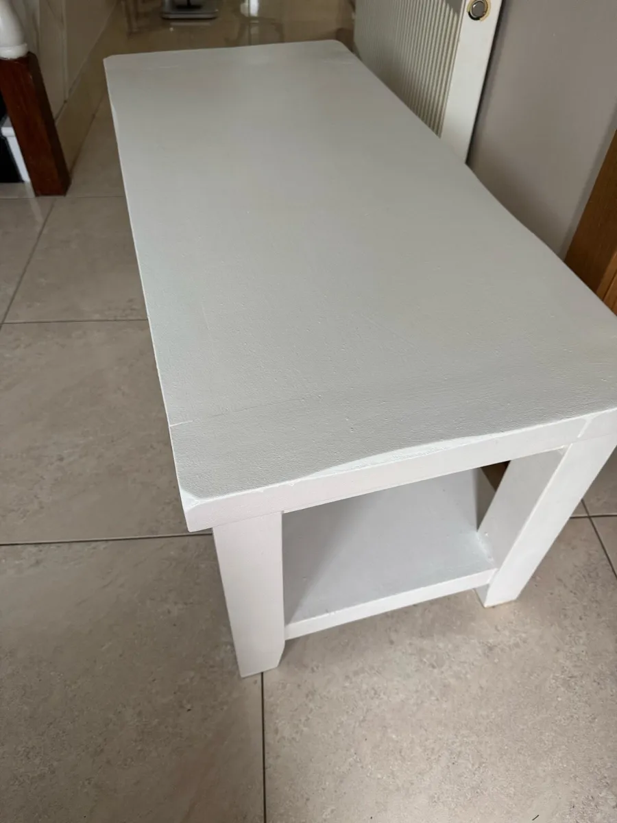 Solid oak ivory colour coffee table - Image 4