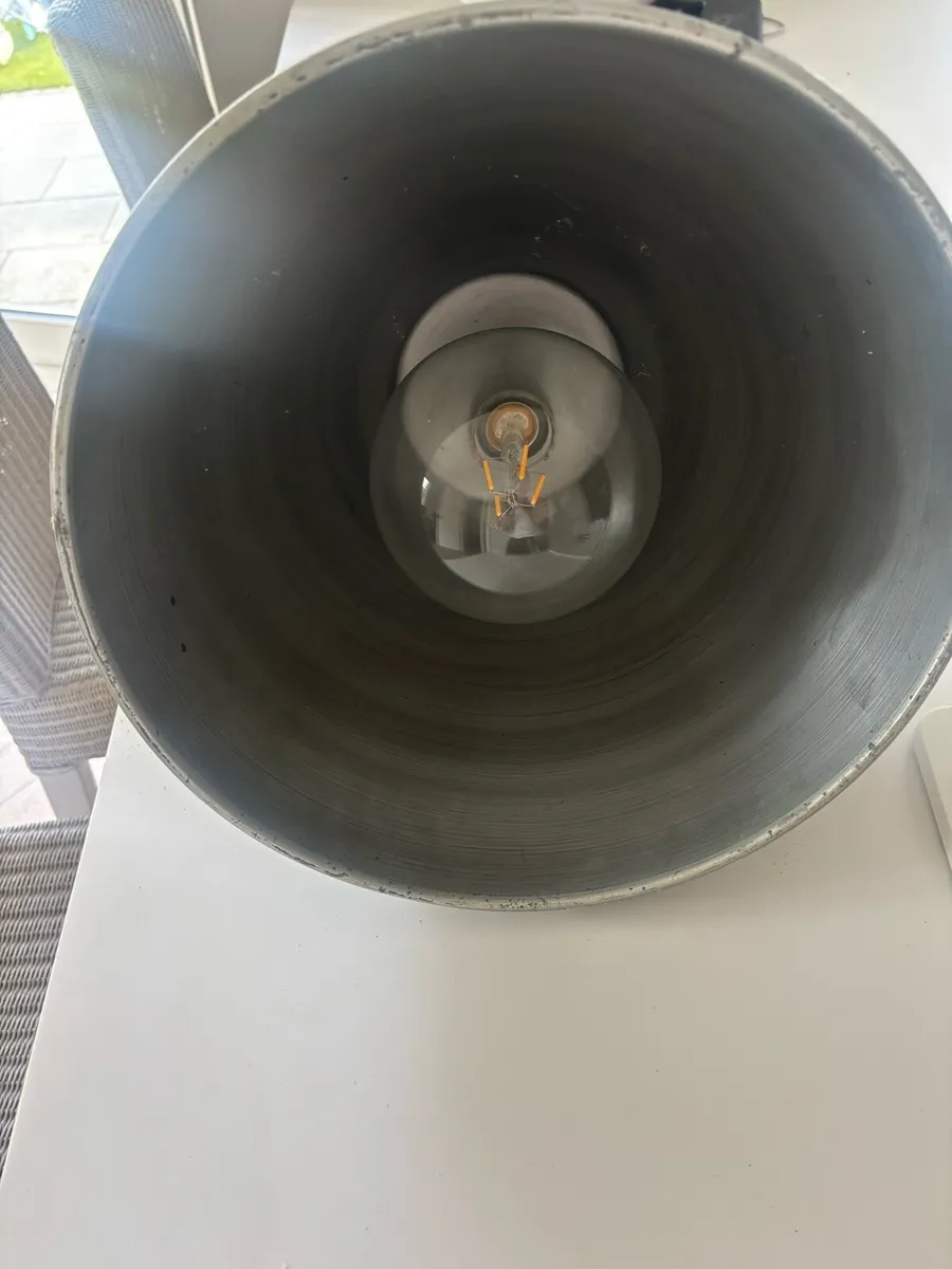 Ceiling lights 2 - Image 1