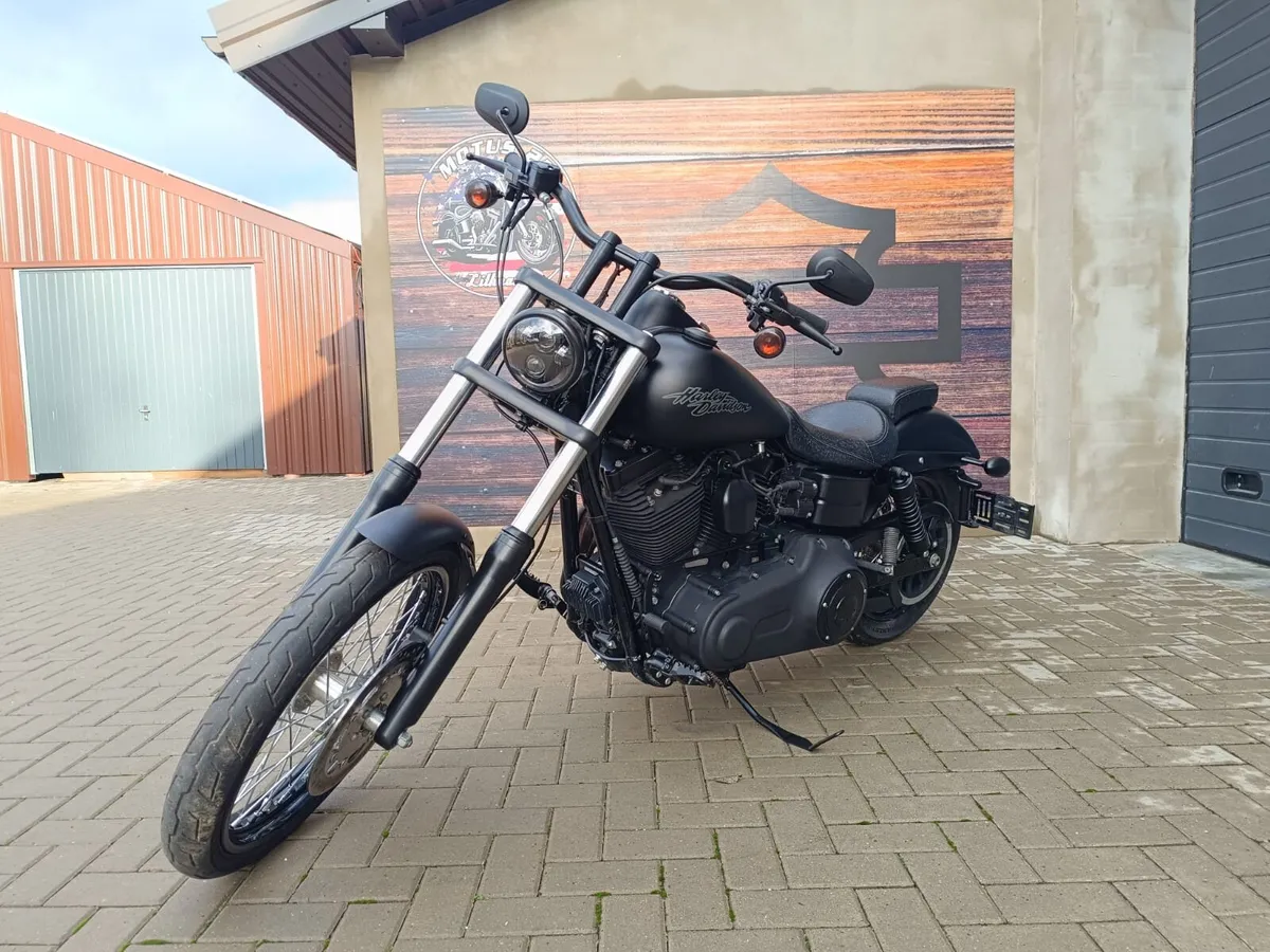 Harley Davidson dyna - Image 1