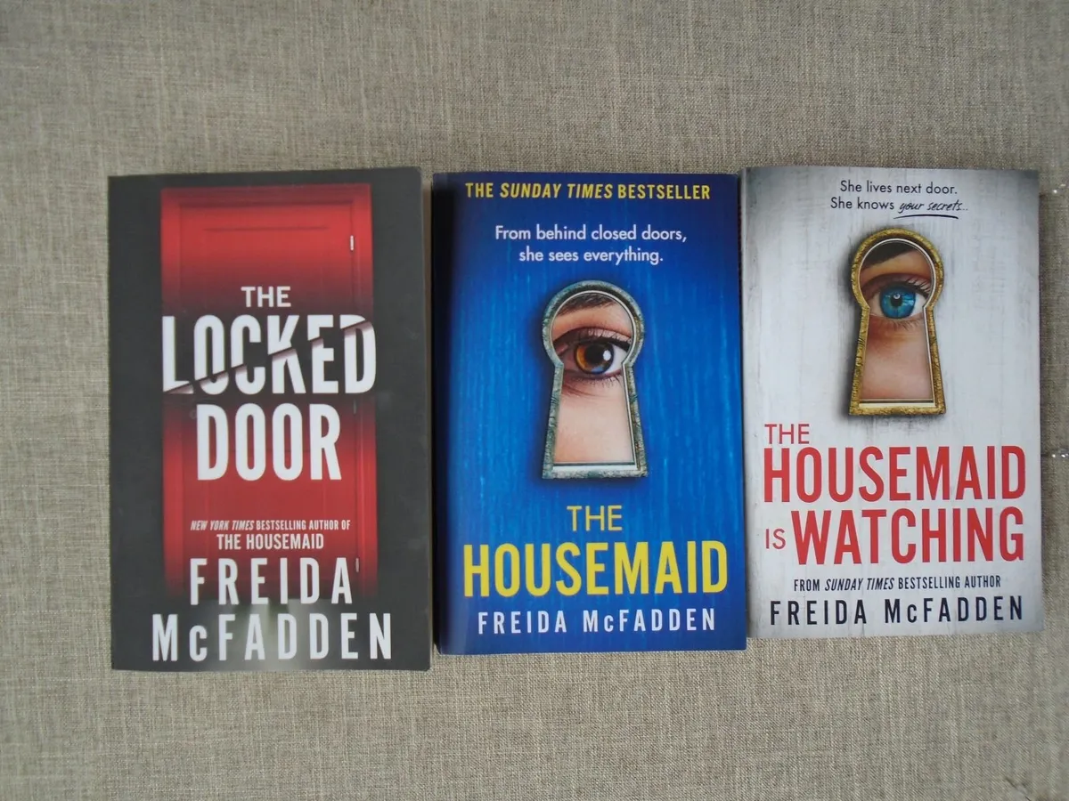 Fiction books bundle. Books - Image 1