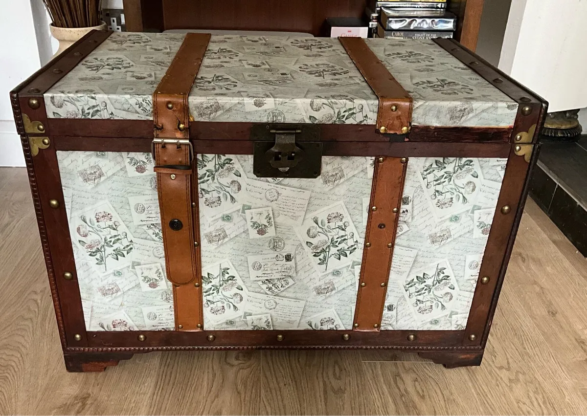 Large Decorative Wooden Trunk - Image 2