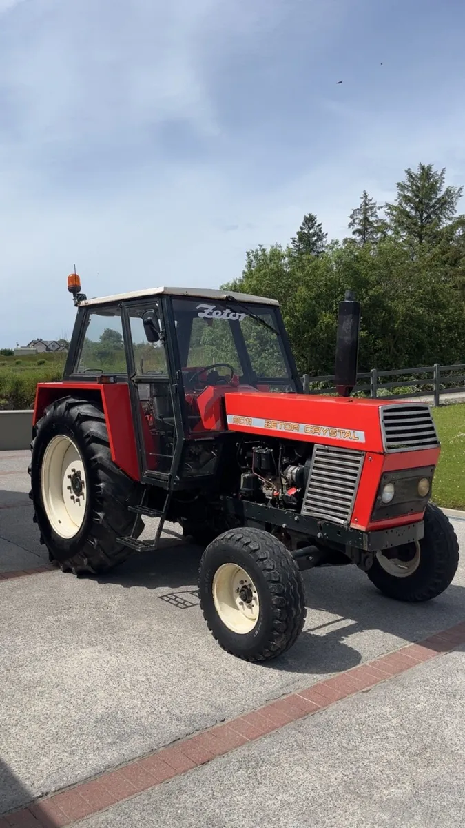 Zetor crystal 8011 - Image 1