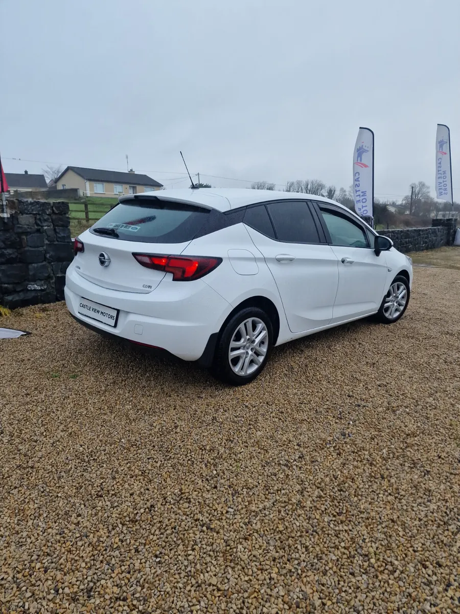 18 Opel Astra Van New doe - Image 3