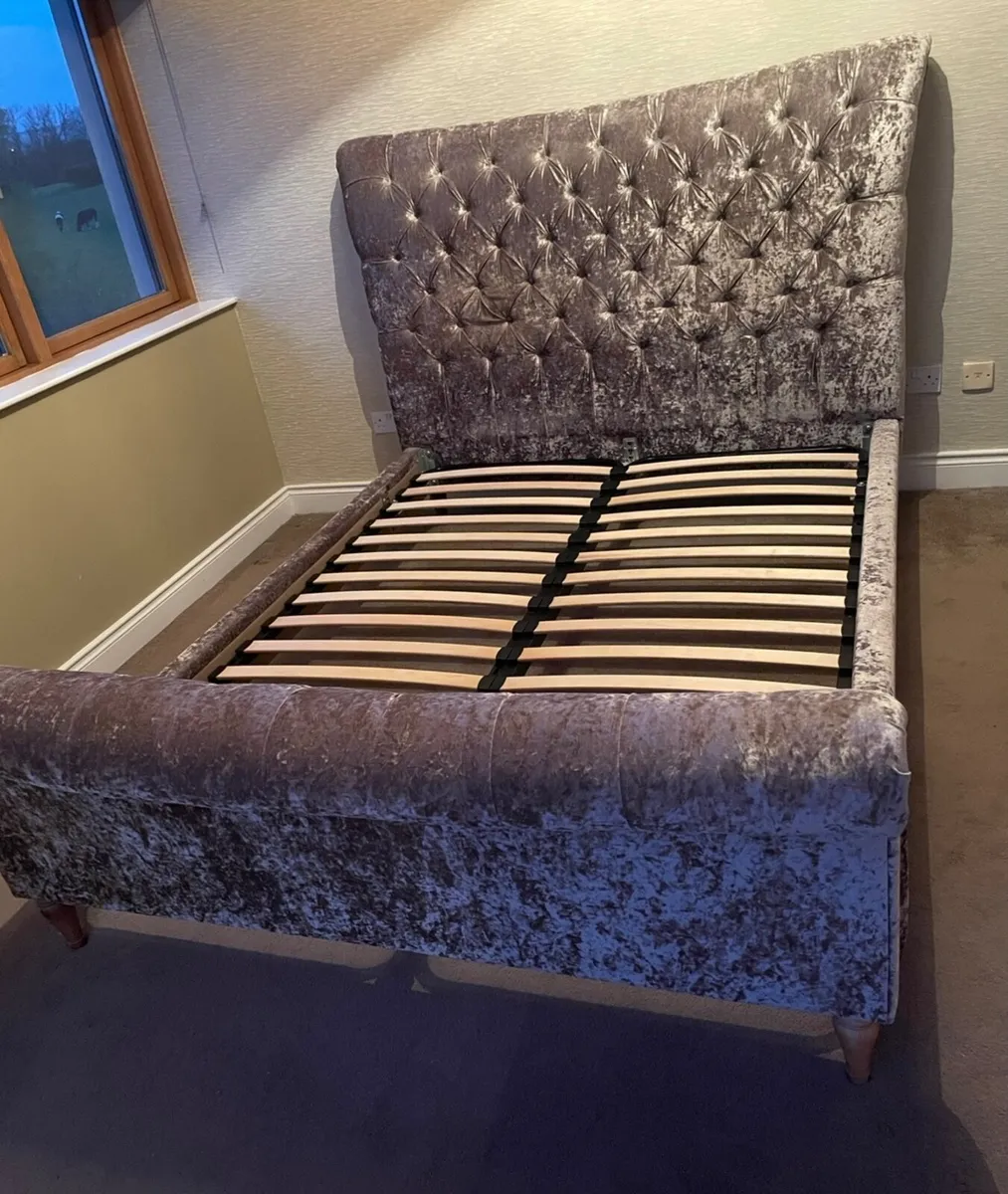 Bedframe - Image 2