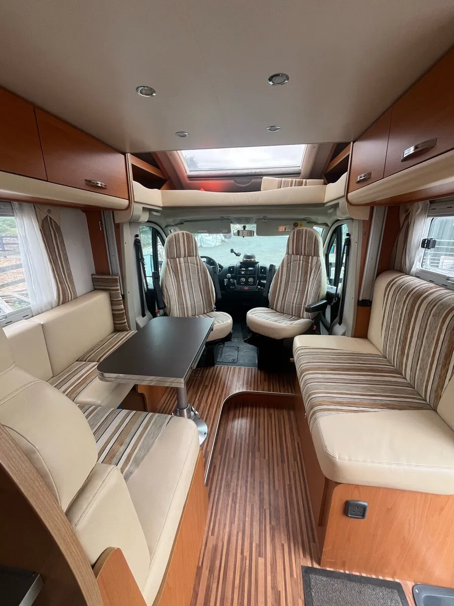 2013 low profile autostar 59LP - Image 3