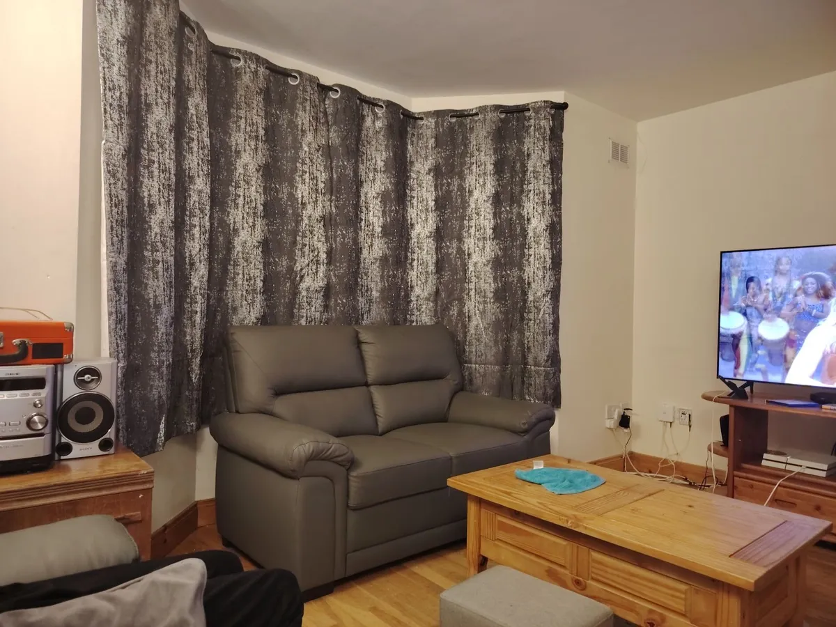 Couch - Image 1