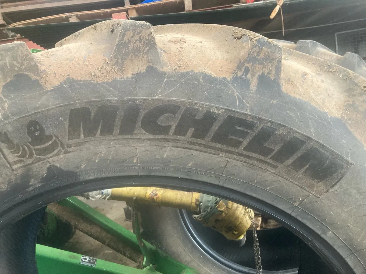 Tractor tyres x 2 sizes read add for details - Image 1