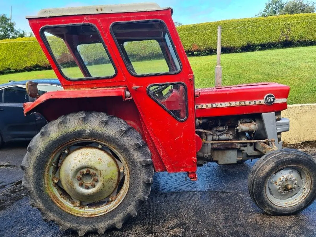 Massey Ferguson 135 - Image 2