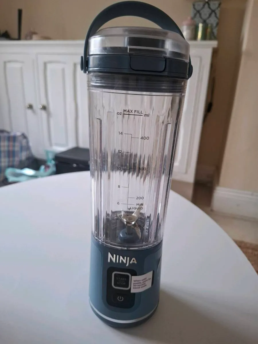 Ninja Blast Portable Blender – Excellent Condition - Image 1