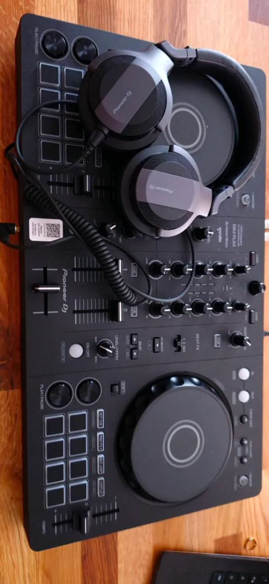 Ddj flx 4 - Image 1